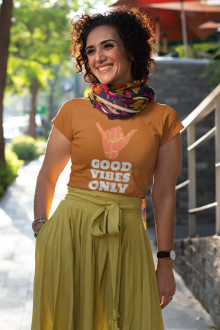 "Good Vibes Only | Graphic Tee